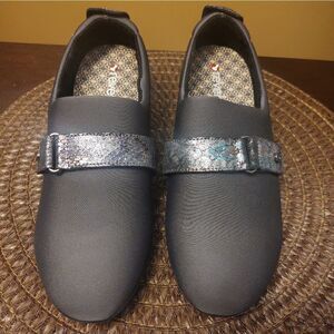 Revere Genoa Stretch Loafer Women's Size 7 M